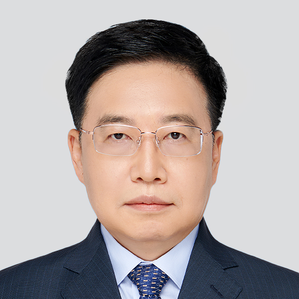 黄国伟 天津医科大学营养与食品卫生学系主任
国务院特殊津贴专家
天津市杰出津门学者
中国营养学会常务理事
中国营养学会营养与神经科学分会主任委员
天津市健康管理协会副会长
天津市营养学会副理事长